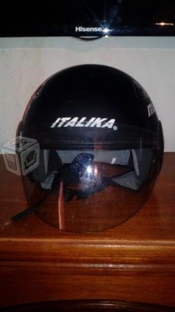 Casco seminuevo