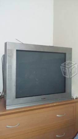 TV APEX 32 pulgadas