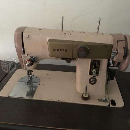 Maquina de coser signer antigua