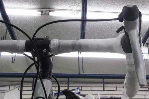 Bicicleta Alubike de ruta Nueva Shimano Claris