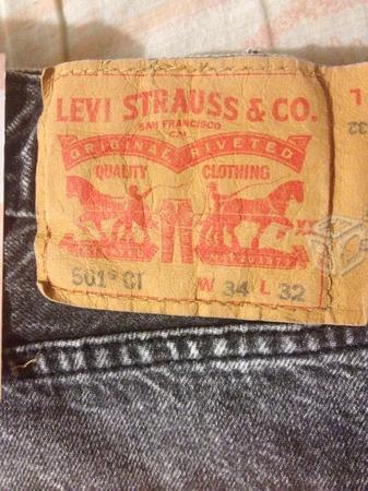 Pantalón Levis 501 CT t. 34