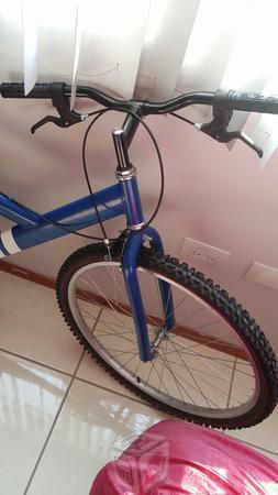 Bicicleta R26