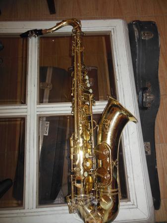 Saxofono Tenor Conn International 86M Vintage Cool