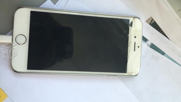 IPhone 6 pantalla quebrada