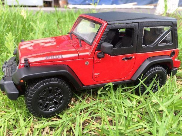 Jeep wrangler maisto 1/18