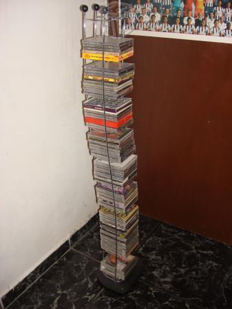 Torre organizador de cd