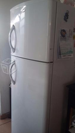 Refrigerador 14