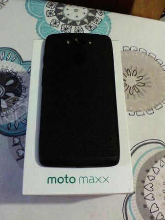 Moto Maxx 64GB