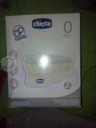 Set de biberón marca chicco