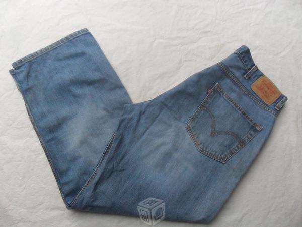 Pantalon de mezcilla Levis mod 505 38x30