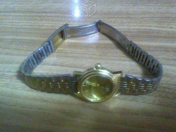 Reloj casio dama