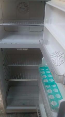 Refrigerador mabe beige
