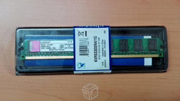 Memoria RAM 1GB para PC marca Kingston DDR2 533MHz