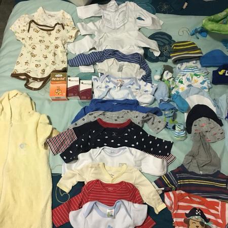 Lote de ropa para bebe