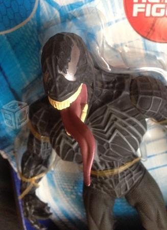 Figura de Venom Hasbro nuevo