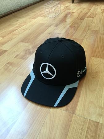 Gorra 2016 Mercedes Petronas de Lewis Hamilton