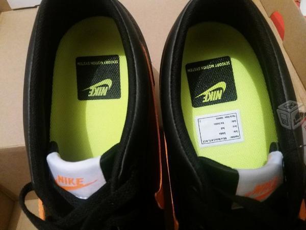 Tenis Nuevos Nike Futslide Sl