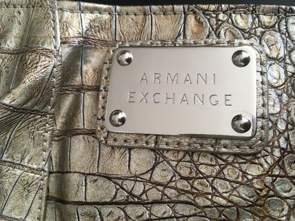 A/X Armani Exchange bolsa y cinturón plateados