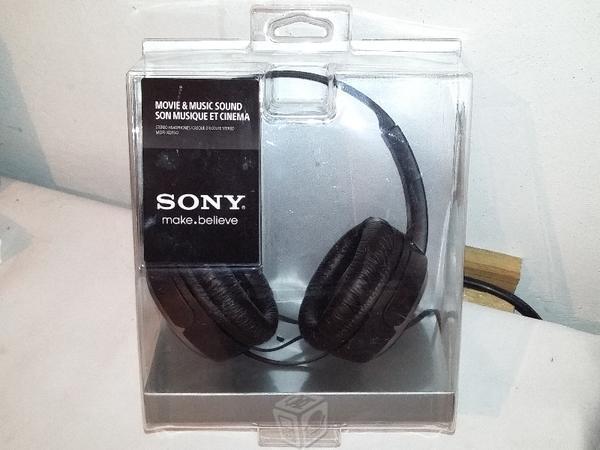 Audífonos Sony MDR-XD150 seminuevos