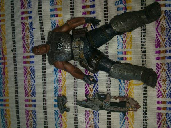 Figura Gears Of War, Cole