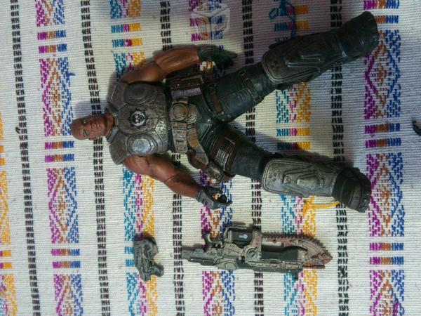 Figura Gears Of War, Cole