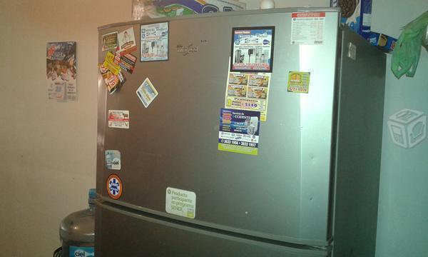 Refrigerador whirlpool 18 pies