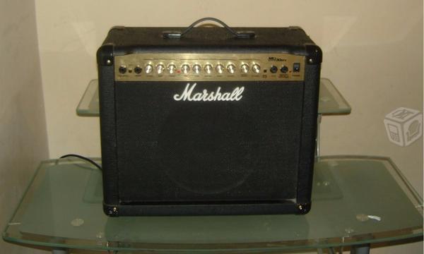 Amplificador Guitarra 30W Marshall MG30fdx