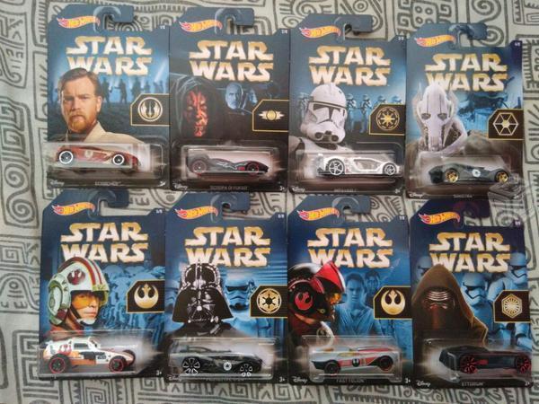 Colección de Hotwheels Star Wars