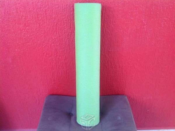 Tapete para yoga color verde