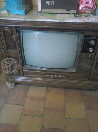 Televisor antiguo