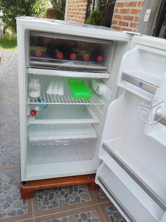 Refrigerador pequeño usado