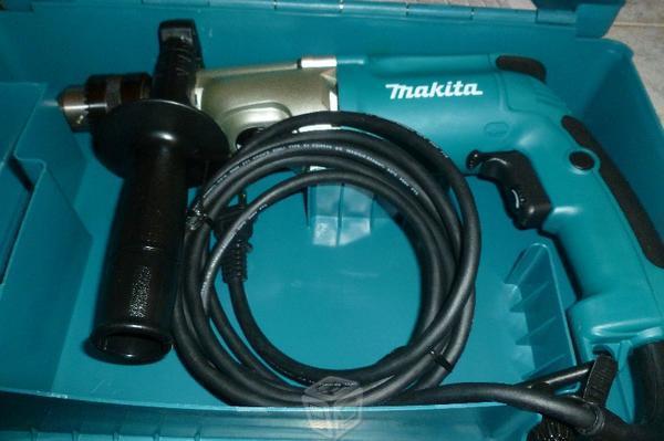 Rotomartillo makita, nuevo, hp 2050