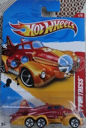 Hot Wheels 2012 Fast fortress rojo