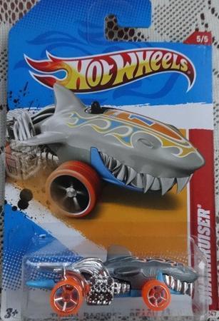 Hot Wheels 2012 Sharkruiser gris