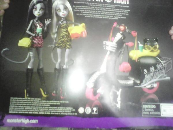 Busco: Monster high para cambio