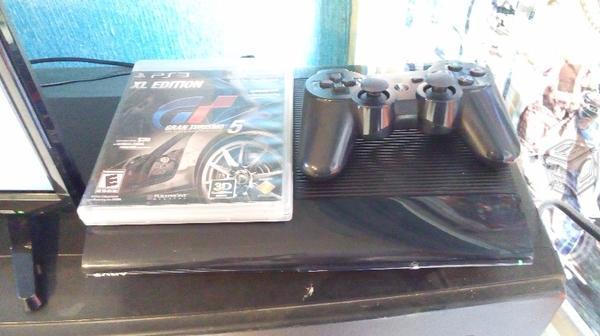 Paquete Ps3 Slim 250 Gb y Pantalla Led 24