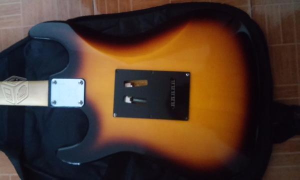 Guitarra washburn