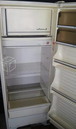 Refrigerador Acros