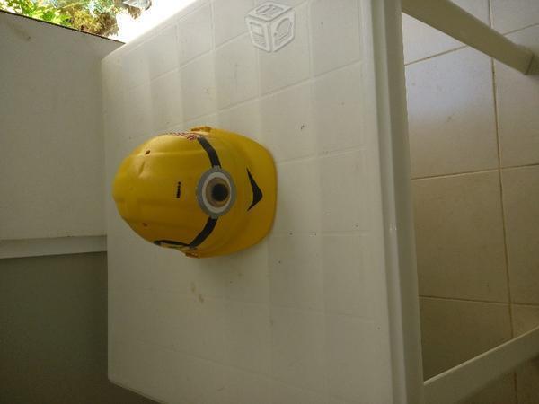 Casco de los minions