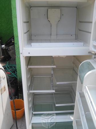 Refrigerador whirlpool 19 pies