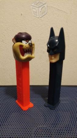 Batman y taz dispensador de dulces pez 2 figuras