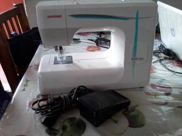 Maquina de coser janome