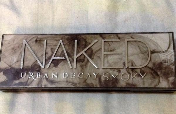 Naked Smoky Sombras de urban decay