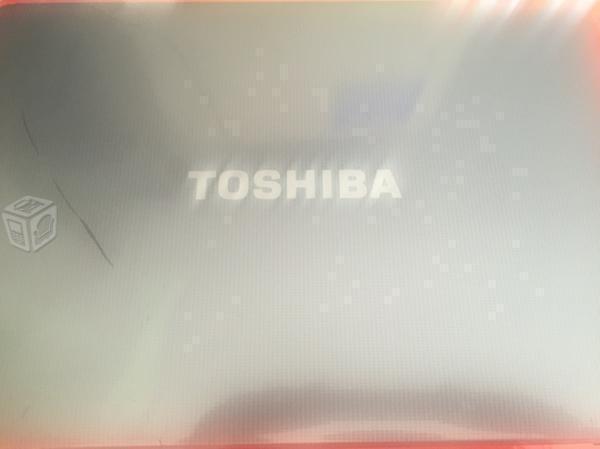 Lap top Toshiba c845
