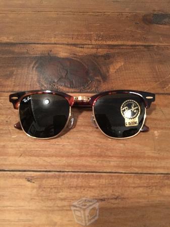 Ray-Ban Clubmaster (RB3016)