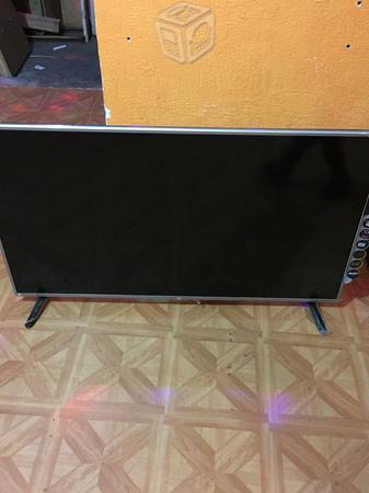 PANTALLA LED SMARTV LG 50 pulgadas COMO NUEVA