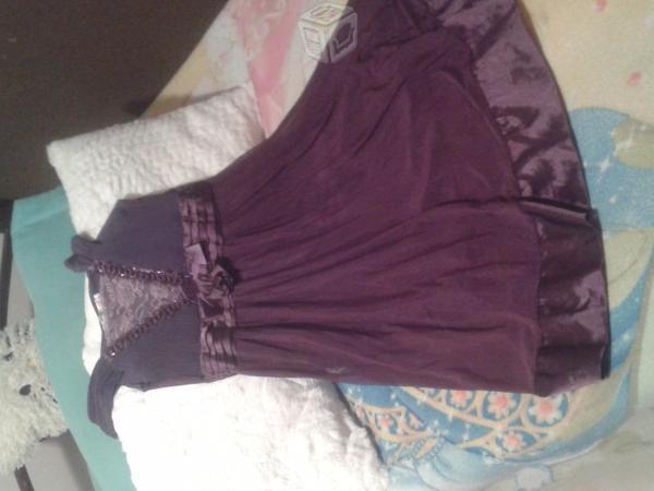 Vestido violeta