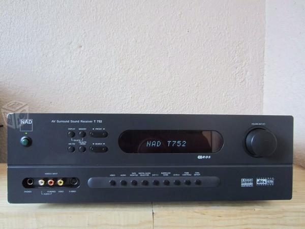 Amplificador Nad T752