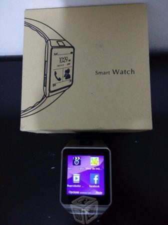 Reloj Celular Smartwatch Camara Sim Inteligente Dz