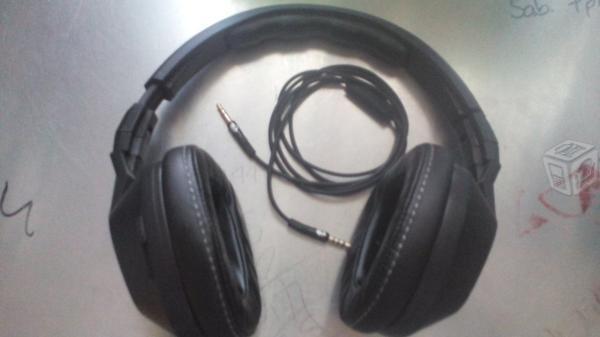 Audifonos Hesh 2